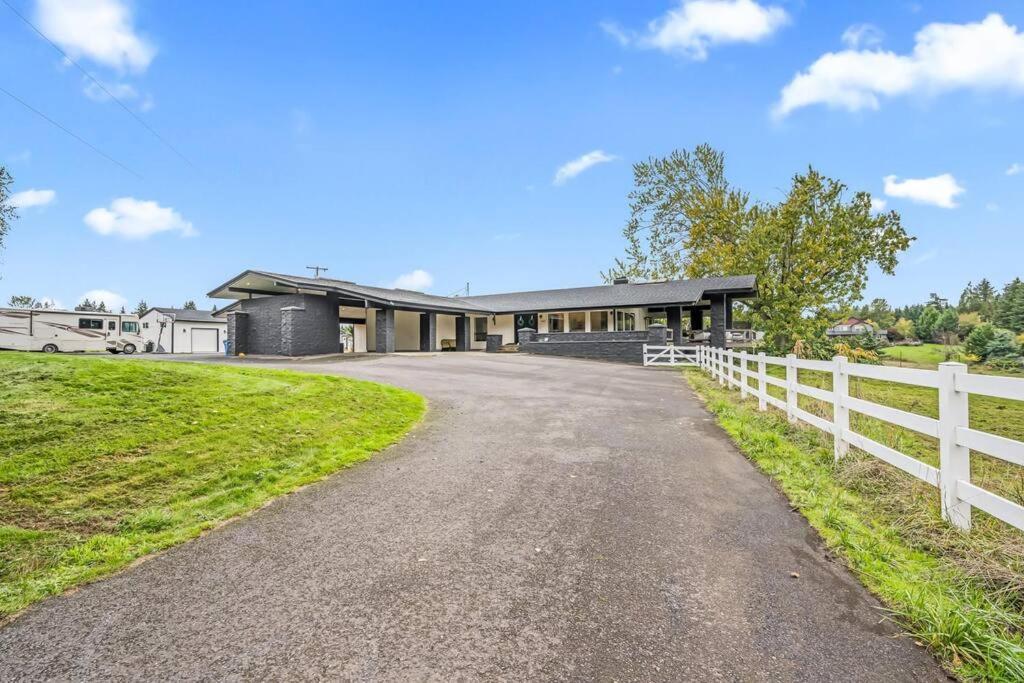 22 Acres Home With Hot Tub Minutes From Ilana Casino Ridgefield Exteriér fotografie