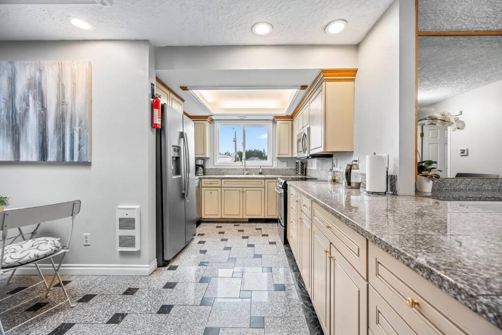 22 Acres Home With Hot Tub Minutes From Ilana Casino Ridgefield Exteriér fotografie