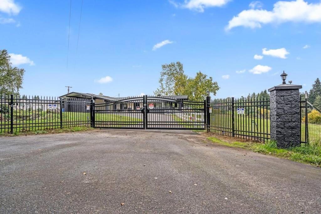 22 Acres Home With Hot Tub Minutes From Ilana Casino Ridgefield Exteriér fotografie
